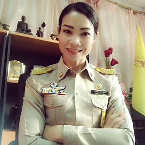 Meet your Posher, Janthip